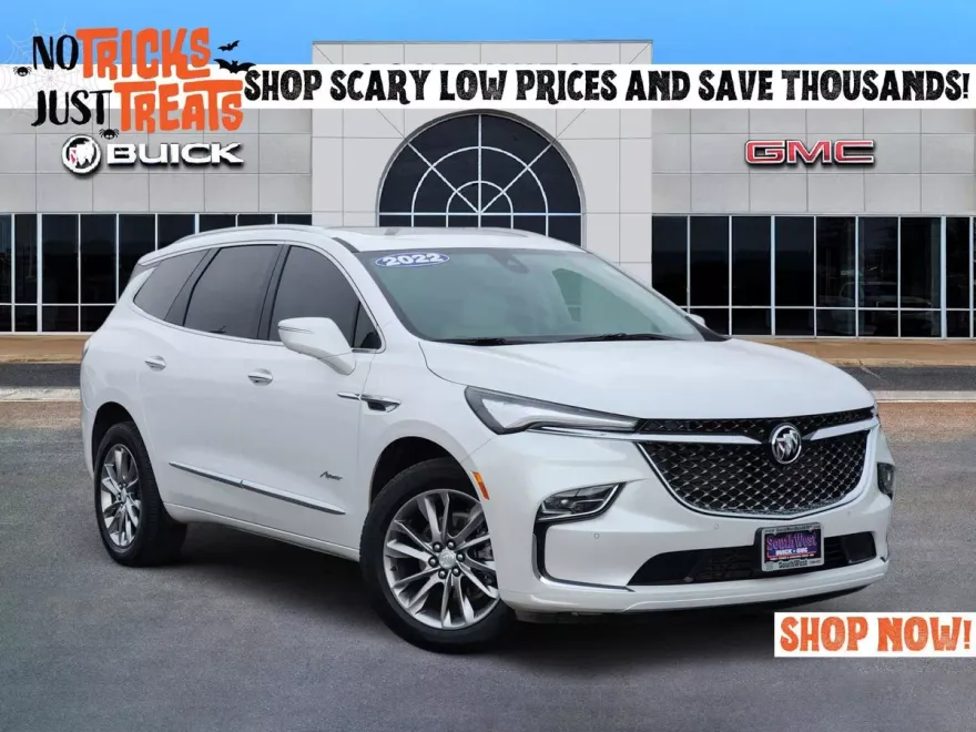 2022 Buick Enclave Avenir photo 1