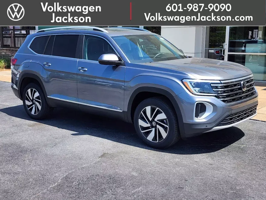 2025 Volkswagen Atlas SEL photo 1