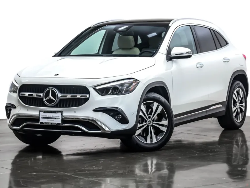 2025 Mercedes Benz GLA 250 photo 1