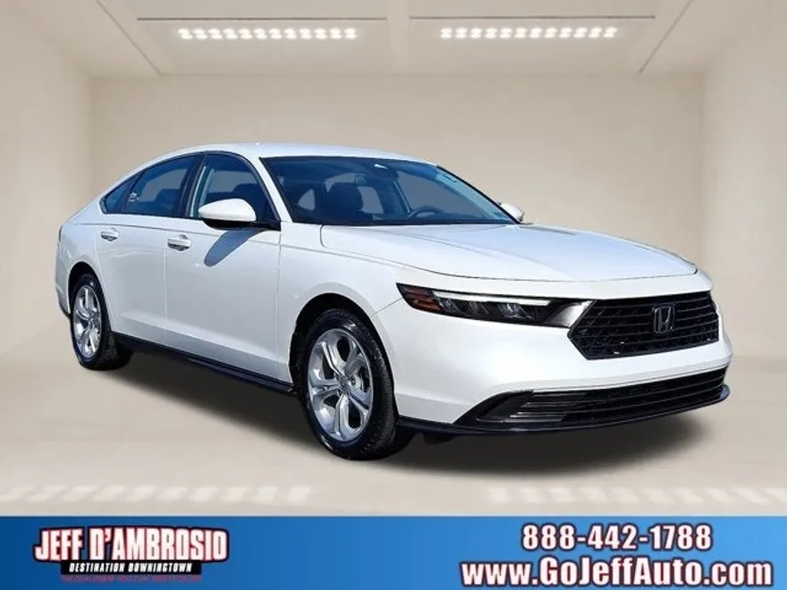 2023 Honda Accord LX photo 1