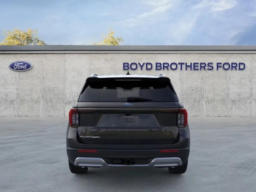 2025 Ford Explorer Platinum photo 1