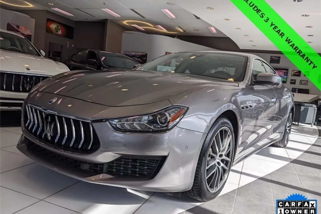 2019 Maserati Ghibli S photo 1