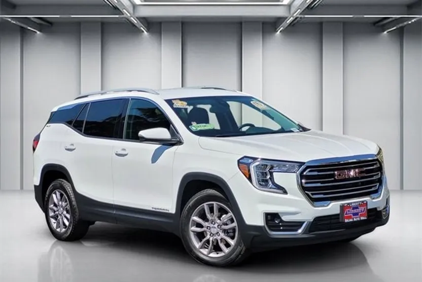 2024 Gmc Terrain SLT photo 1