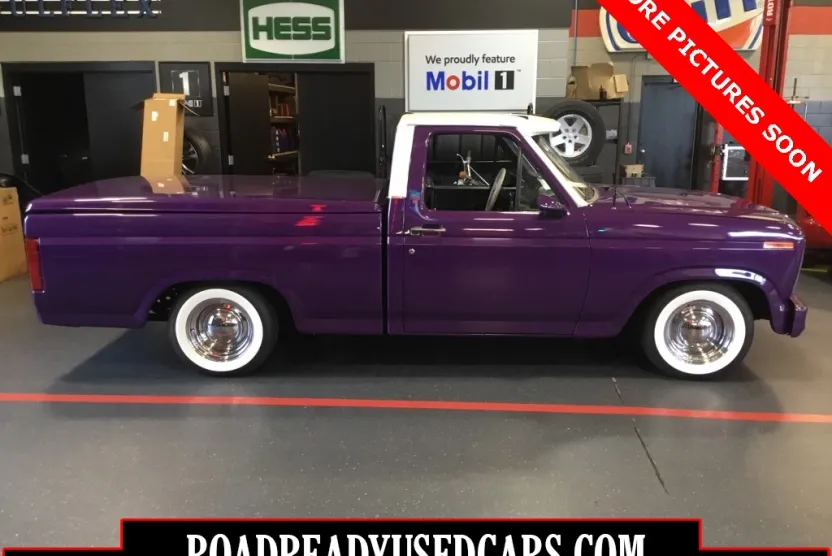 1982 Ford F-100 photo 1