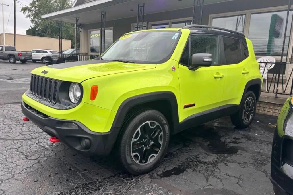2017 Jeep Renegade Trailhawk photo 1