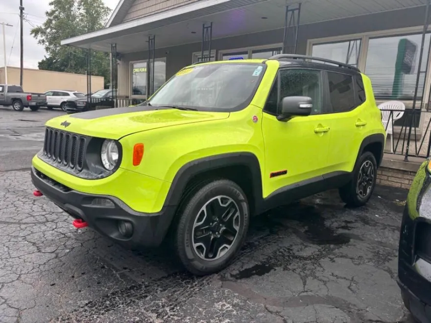 2017 Jeep Renegade Trailhawk photo 1