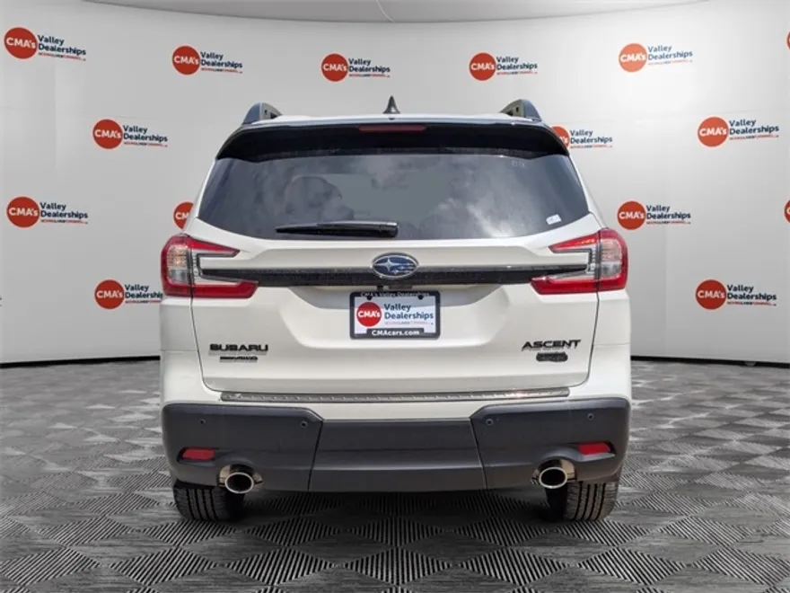 2025 Subaru Ascent Onyx Edition Touring photo 1