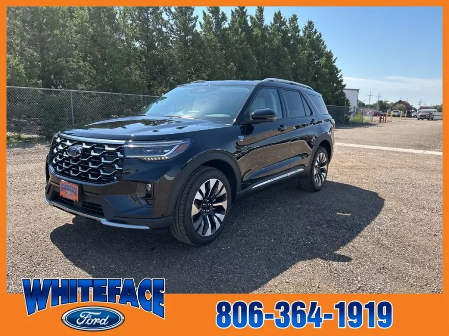 2025 Ford Explorer Platinum photo 1