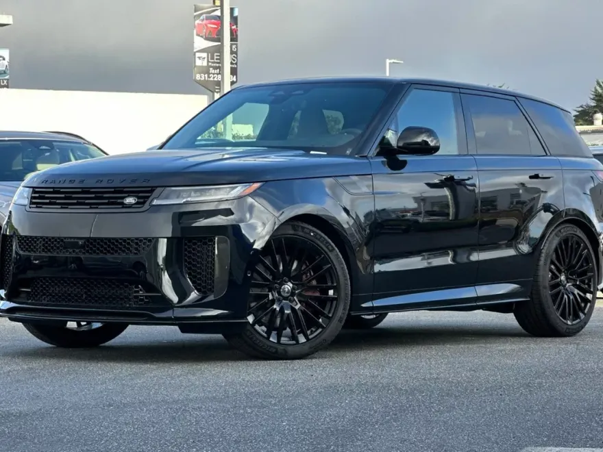 2025 Land Rover Range Rover Sport photo 1