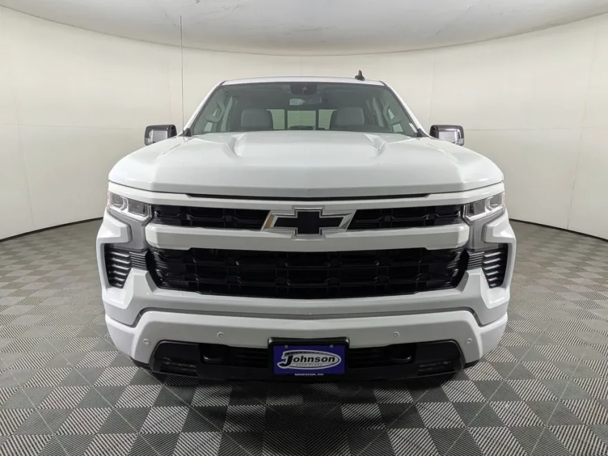2026 Chevrolet Silverado 1500 RST photo 1