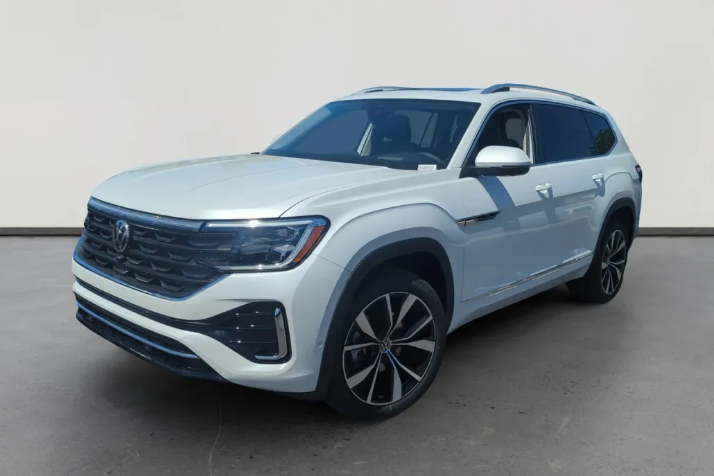 2026 Volkswagen Atlas SEL Premium R-Line photo 1