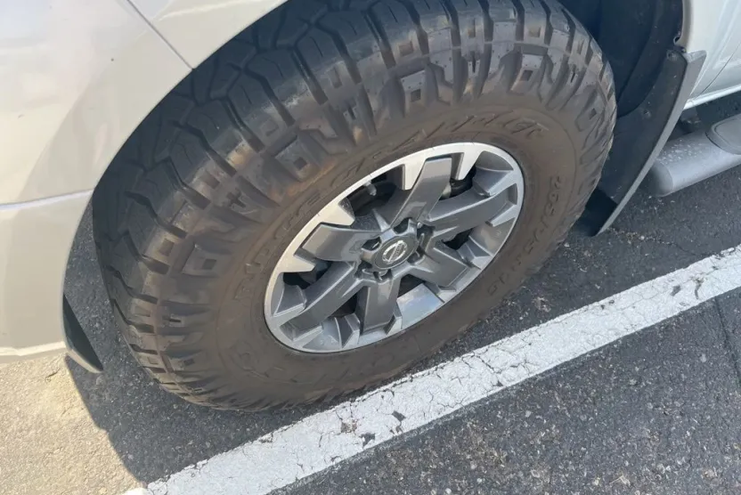 2017 Nissan Frontier Desert Runner photo 1