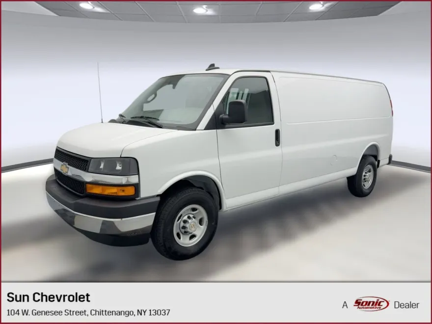 2025 Chevrolet Express Cargo 2500 photo 1