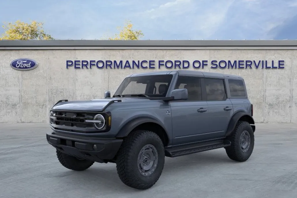 2025 Ford Bronco Outer Banks photo 1