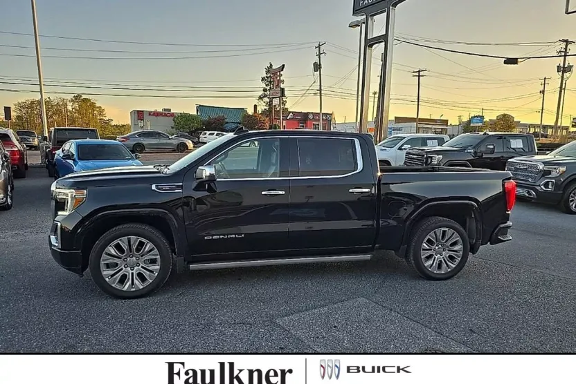2022 Gmc Sierra 1500 Limited Denali photo 1