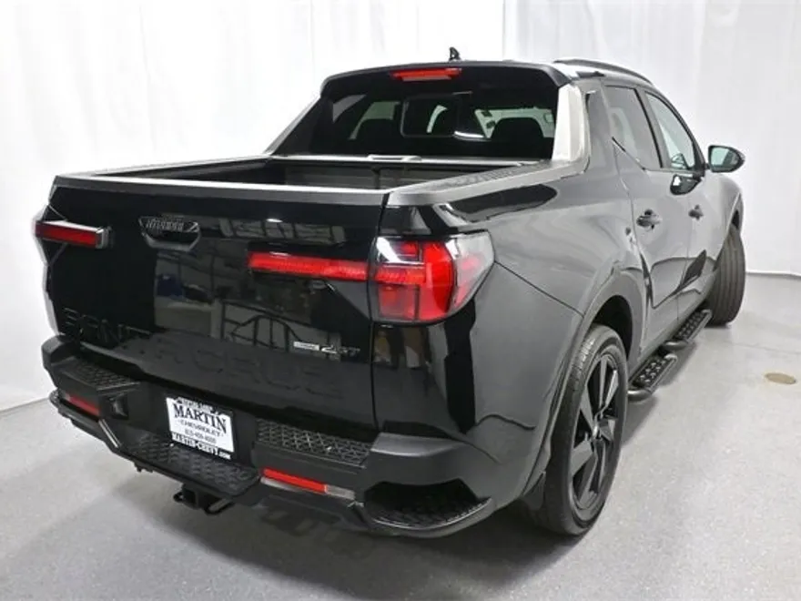 2023 Hyundai Santa Cruz Night photo 1