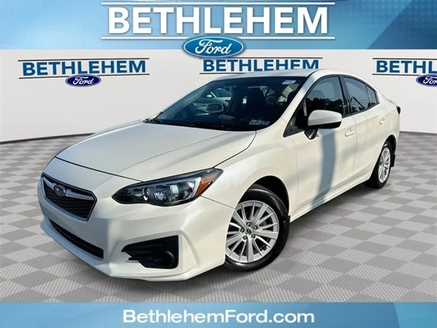 2017 Subaru Impreza 2.0i Premium photo 1