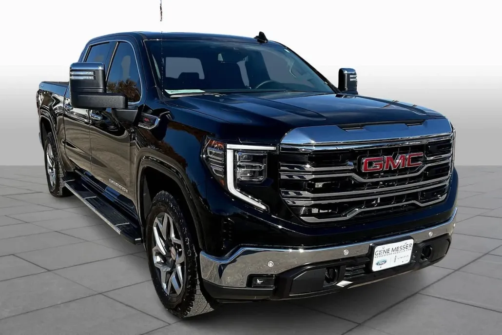 2024 Gmc Sierra 1500 SLT photo 1