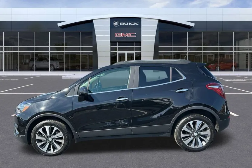 2022 Buick Encore Preferred photo 1