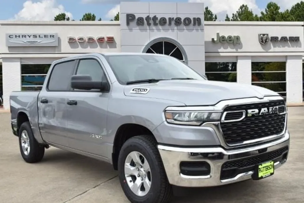 2025 Ram 1500 Tradesman photo 1