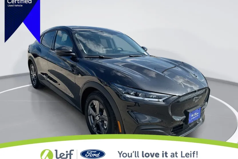 2022 Ford Mustang Mach-E Select photo 1