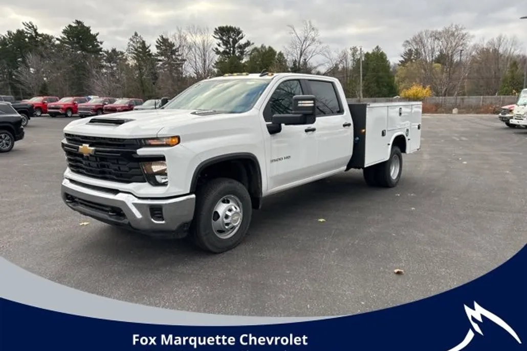 2024 Chevrolet Silverado 3500HD Work Truck photo 1