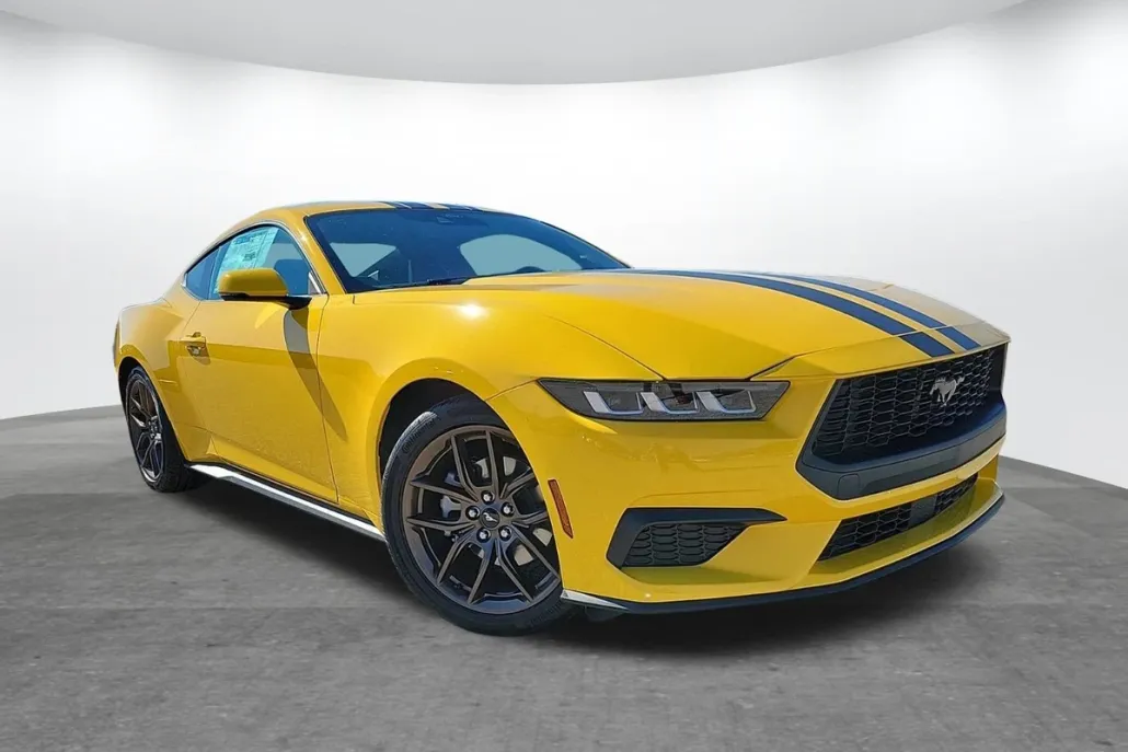 2024 Ford Mustang EcoBoost Premium photo 1