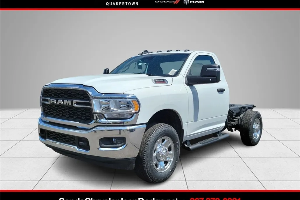 2024 Ram 3500 Tradesman photo 1