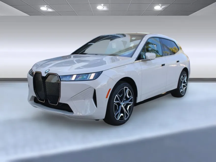 2026 Bmw iX photo 1