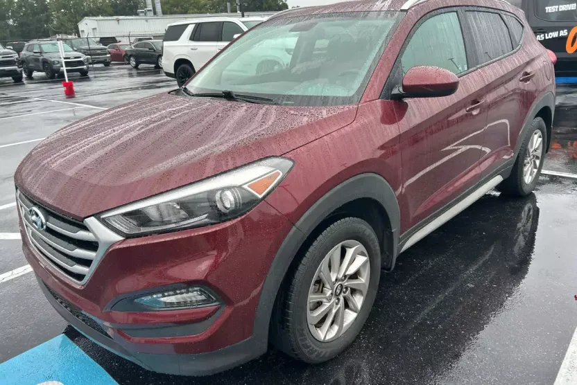 2017 Hyundai Tucson SE photo 1