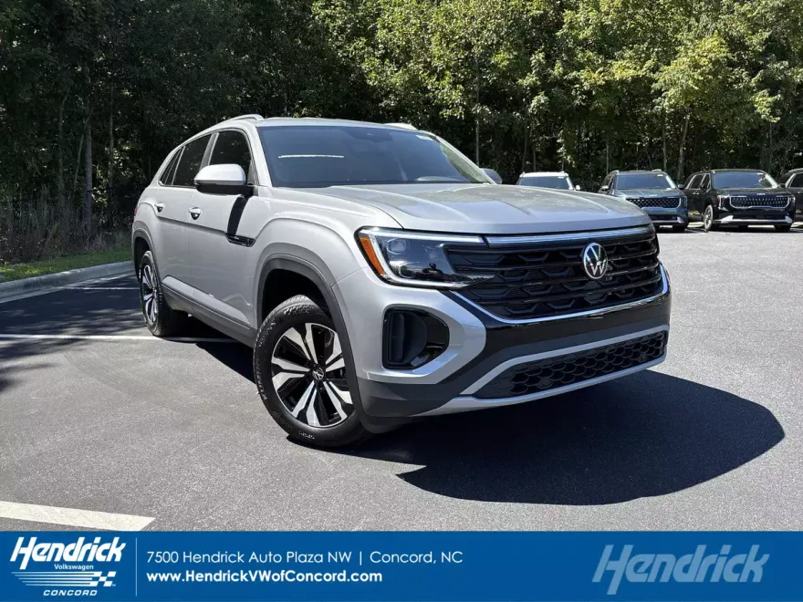 2026 Volkswagen Atlas Cross Sport SE photo 1