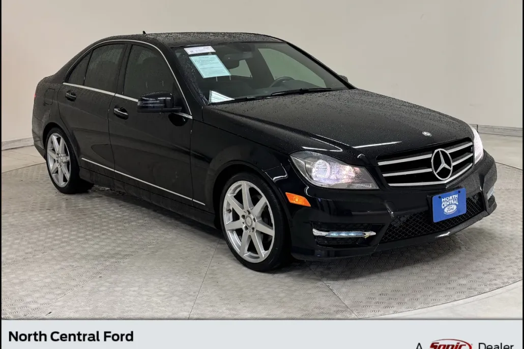 2014 Mercedes Benz C 250 Sport photo 1