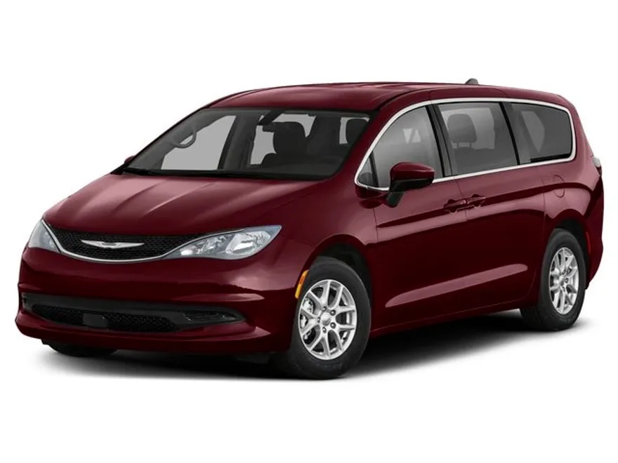 2022 Chrysler Voyager LX photo 1