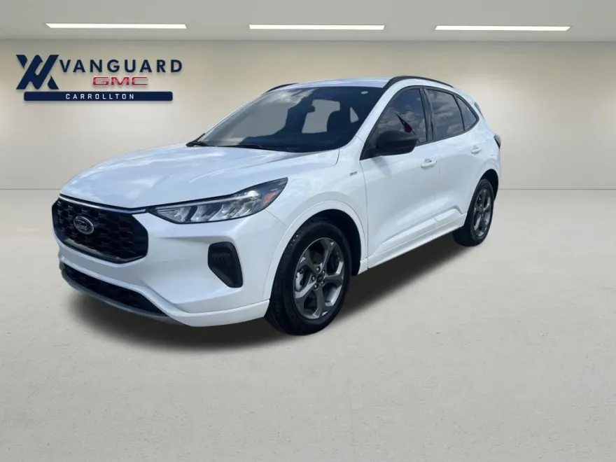 2023 Ford Escape ST-Line photo 1