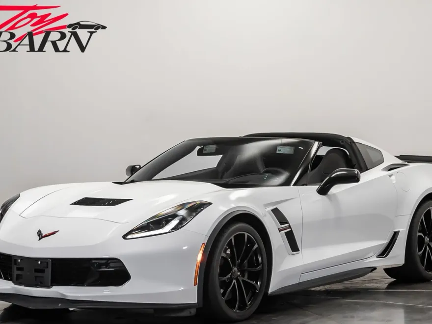 2017 Chevrolet Corvette Grand Sport 2LT photo 1