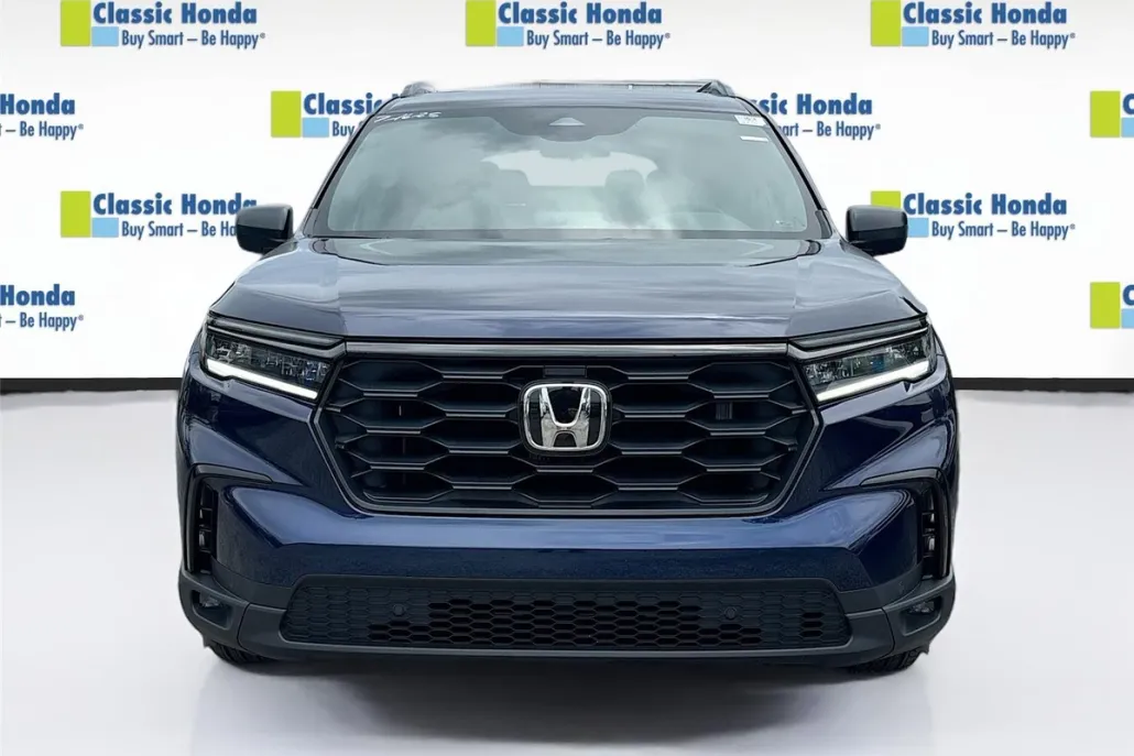 2025 Honda Pilot Sport photo 1