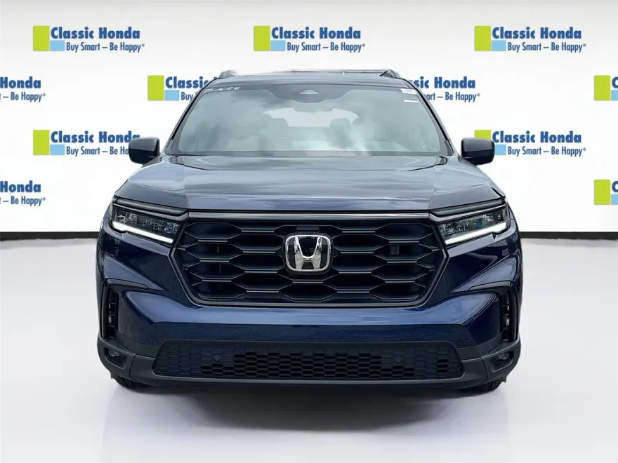 2025 Honda Pilot Sport photo 1