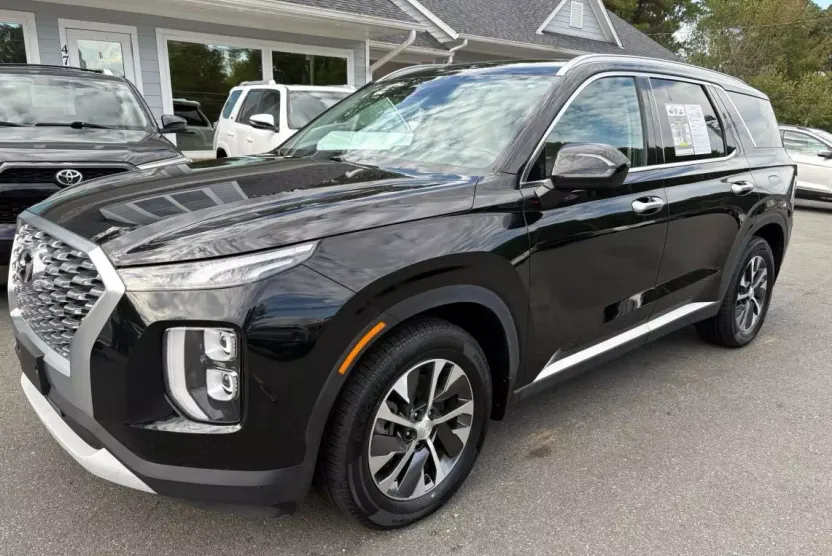 2020 Hyundai Palisade SEL photo 1