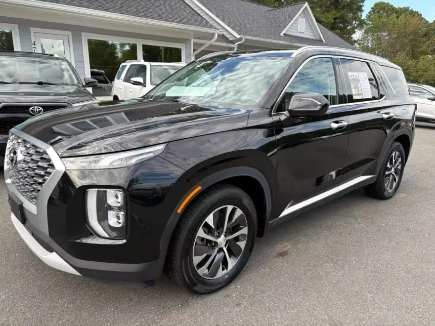 2020 Hyundai Palisade SEL photo 1