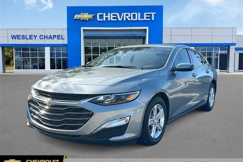 2024 Chevrolet Malibu LS photo 1