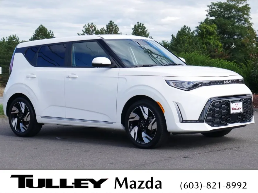 2025 Kia Soul GT-Line photo 1