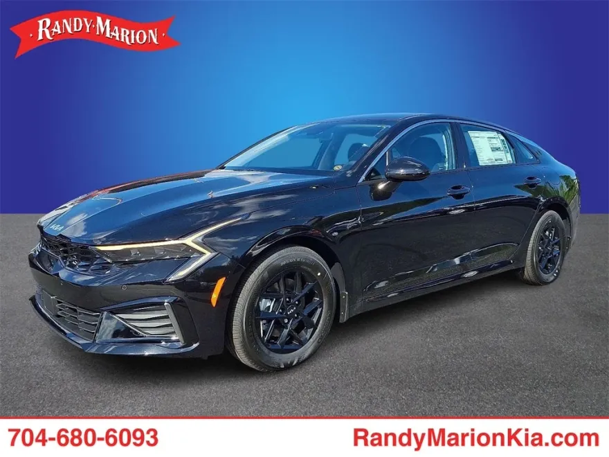 2025 Kia K5 LXS photo 1
