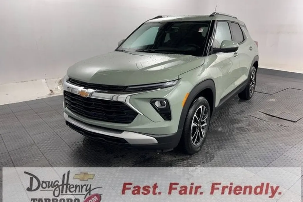 2026 Chevrolet Trailblazer LT photo 1