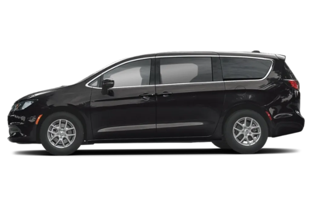 2025 Chrysler Voyager LX photo 1