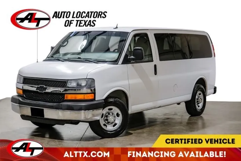 2015 Chevrolet Express LT 3500 photo 1
