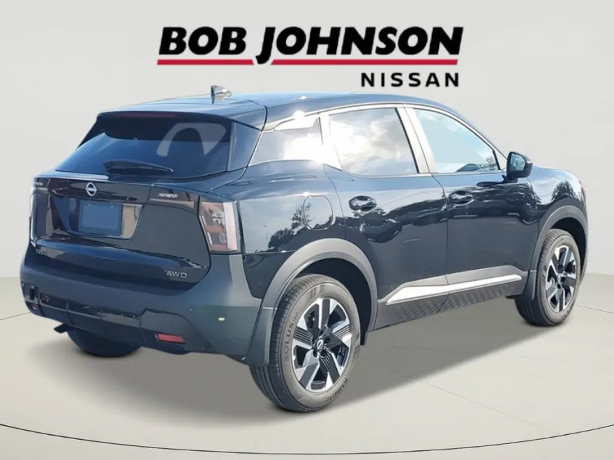 2026 Nissan Kicks SV photo 1
