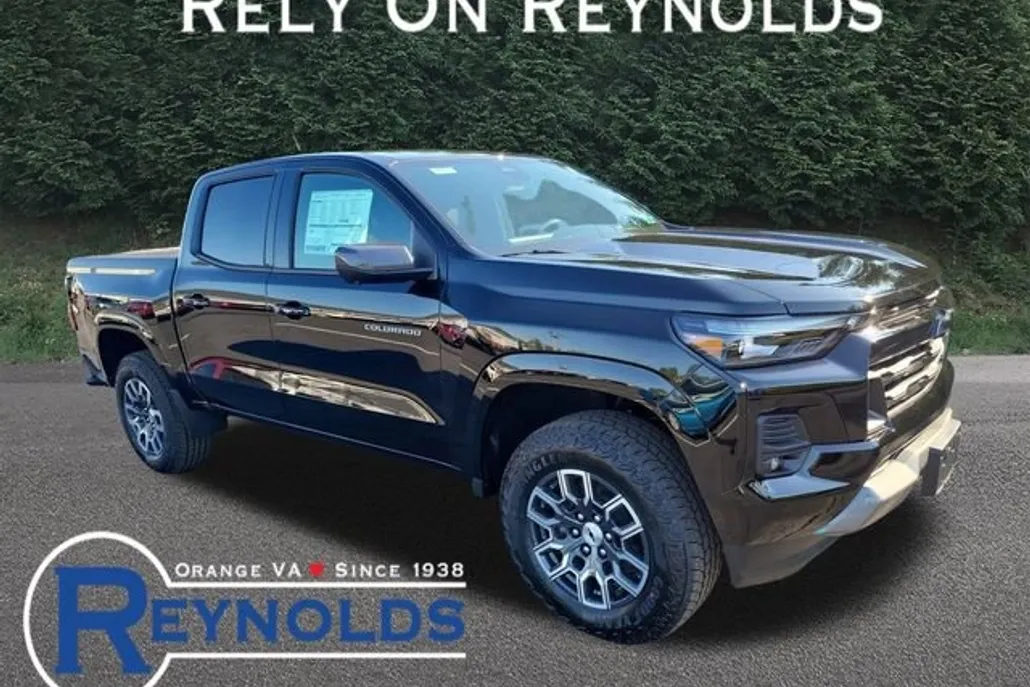2025 Chevrolet Colorado Z71 photo 1