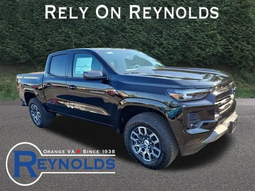 2025 Chevrolet Colorado Z71 photo 1