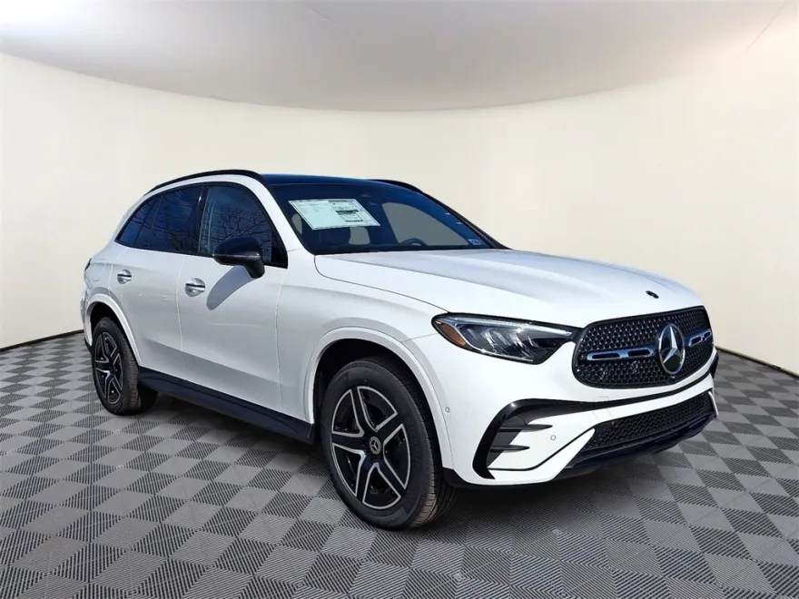 2026 Mercedes Benz GLC 300 4MATIC photo 1