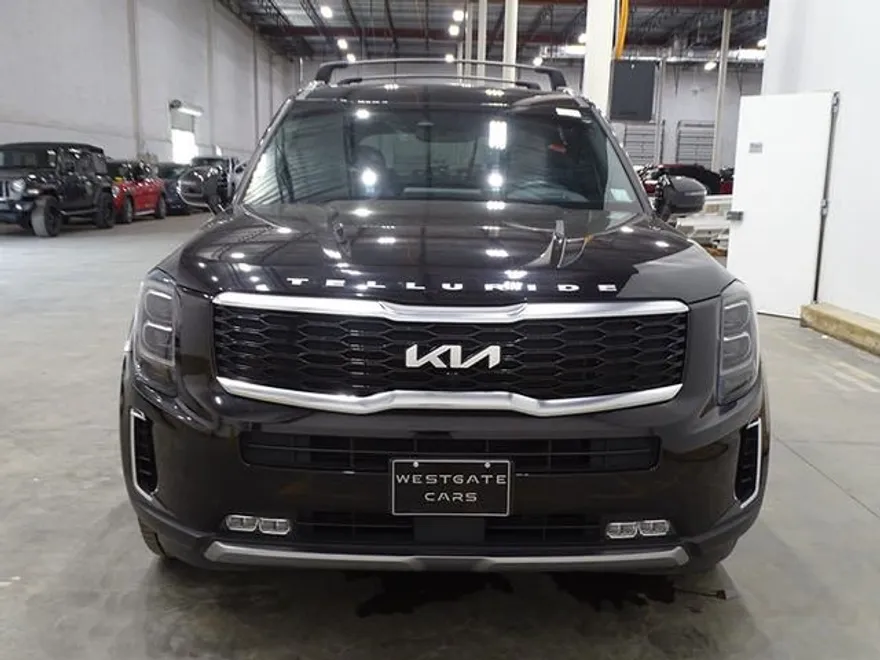 2022 Kia Telluride SX photo 1